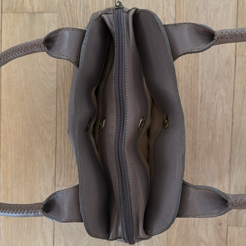 New Bussola Louisa Leather Purse - Picture 5 of 8